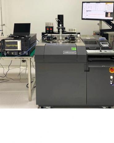 助西安XX電子搭建半自動高低頻高低溫電學測試測量系統